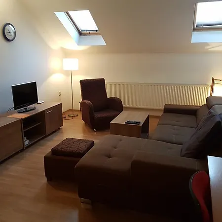 Lakóépület Center